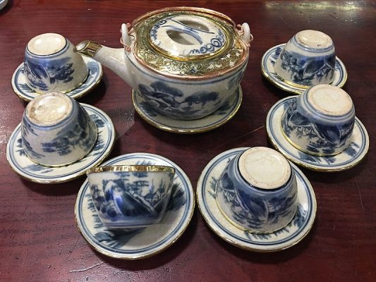 Bộ Ấm Chén Bát Tràng Men Rạn Cổ Dáng Siêu Quai Đồng