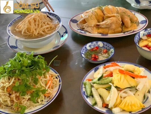 Các món ăn đặc sản tại ẩm thực làng cổ Bát Tràng Hòa Thu