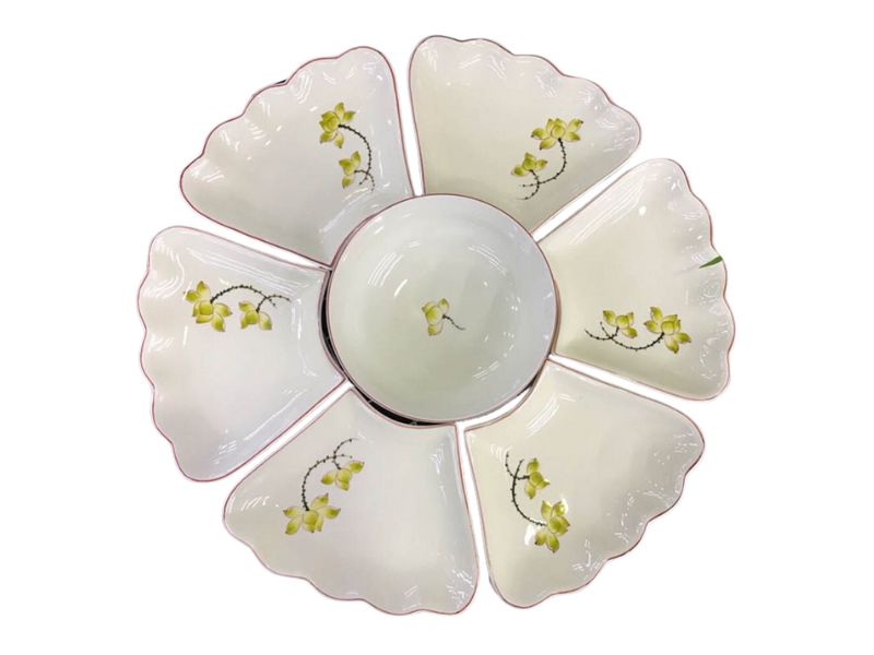 Bộ đồ ăn Bát Tràng hoa mai vàng