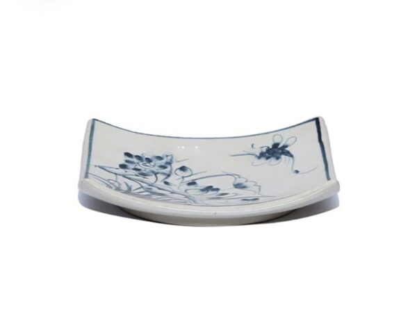 Alternative view of Đĩa sứ Vuông Bát Tràng Tam Thái Vẽ Sen