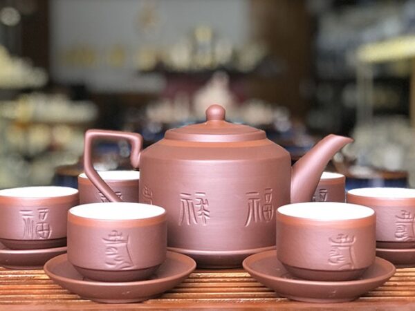 Alternative view of Bộ Ấm Trà Tử Sa Bát Tràng Tích PLT Nâu Chỉ Đỏ
