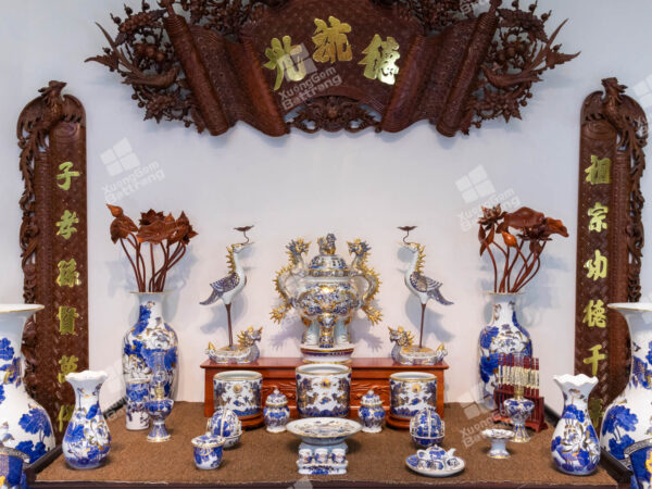 Alternative view of Bộ đồ thờ từ đường vẽ vàng
